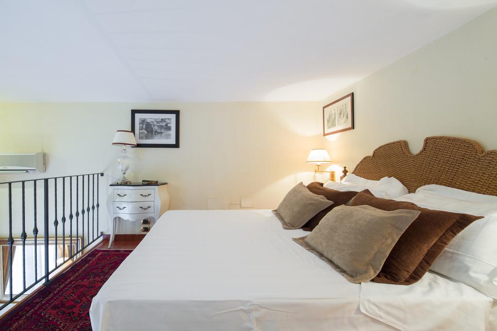 Old Tower Ponte Vecchio Suite Floransa Dış mekan fotoğraf
